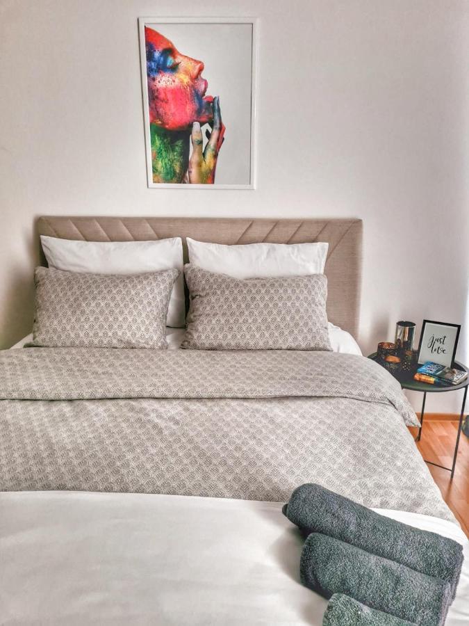 Nights&Smiles Sarajevo Apartamento Exterior foto